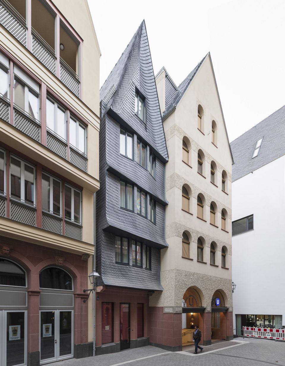 Haus Schönau im DomRömerAreal in Frankfurt a. M. ais